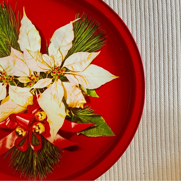 Vintage Mid Century Round Metal Holiday Christmas Tray Poinsettia and Ribbon - Picture 4 of 7
